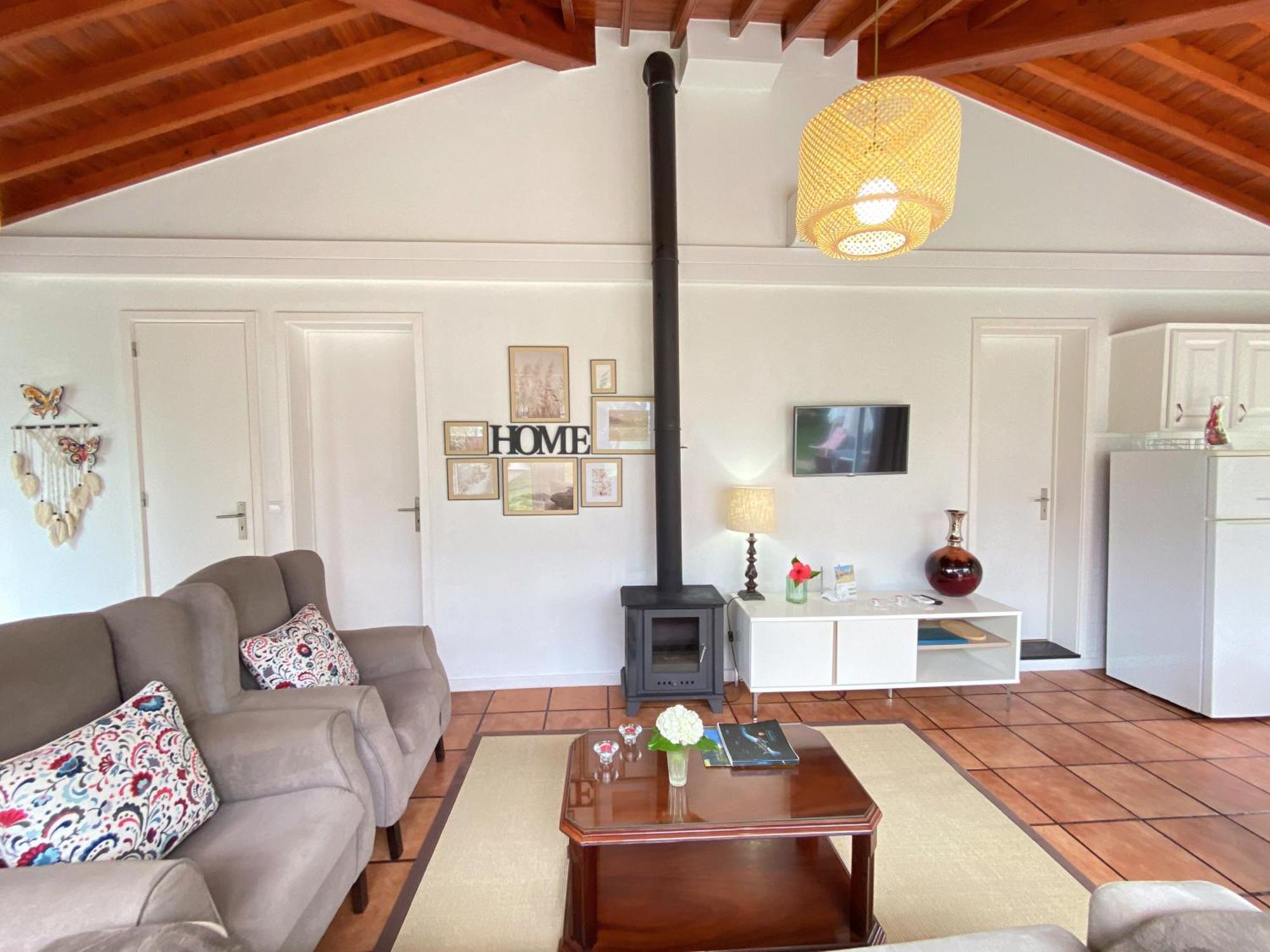 Terra Vivaz - Ribeira Cottage Рибейра-Гранди Экстерьер фото